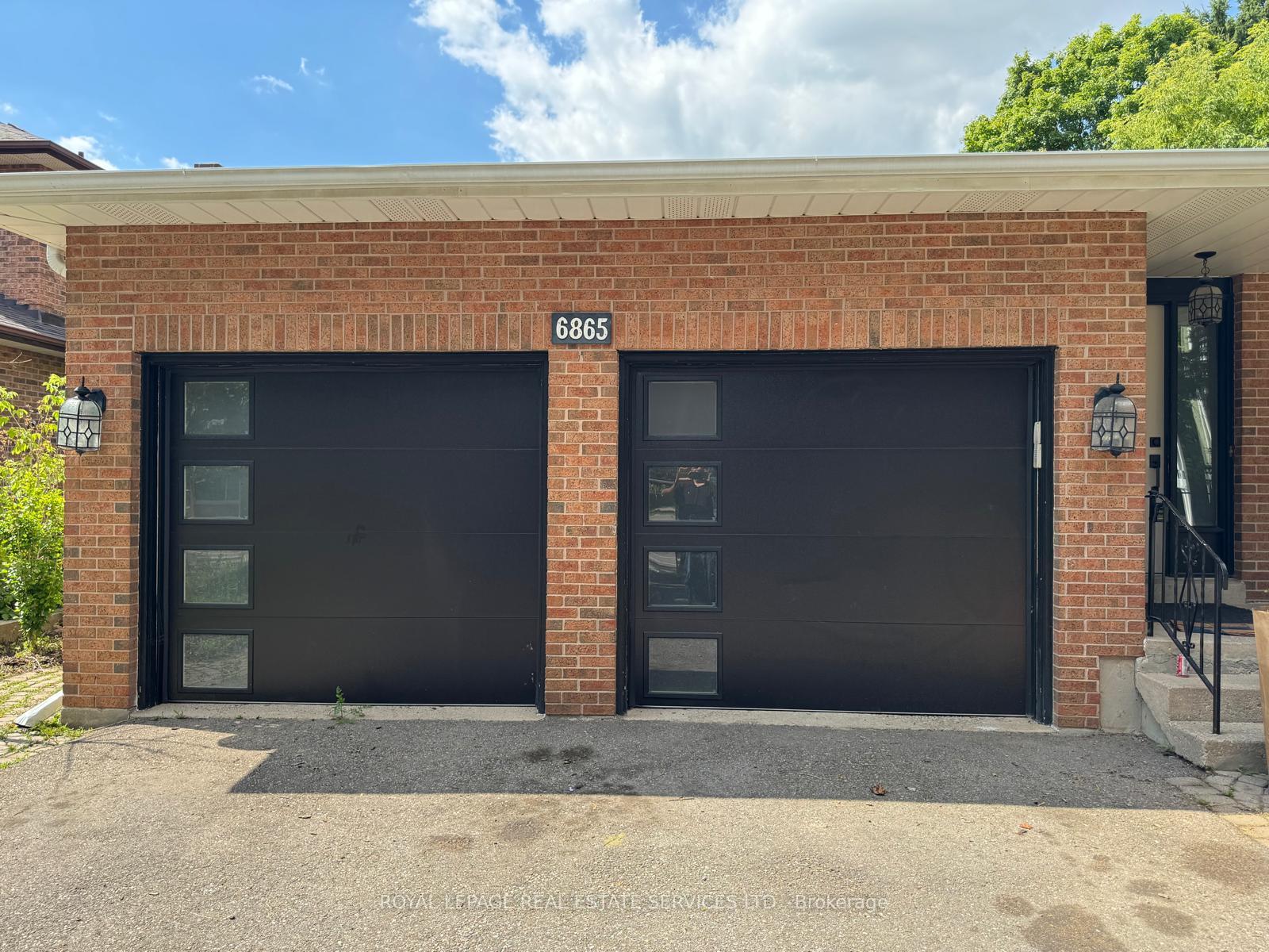 6865-main-street-w-milton-ontario-w12457317