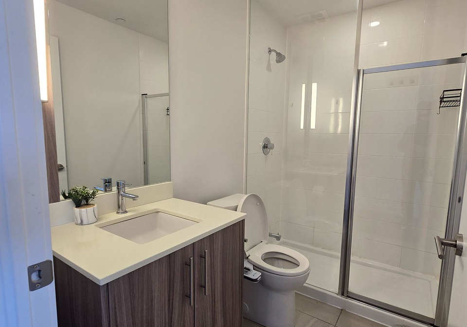 225-veterans-drive-brampton-ontario-w12457352