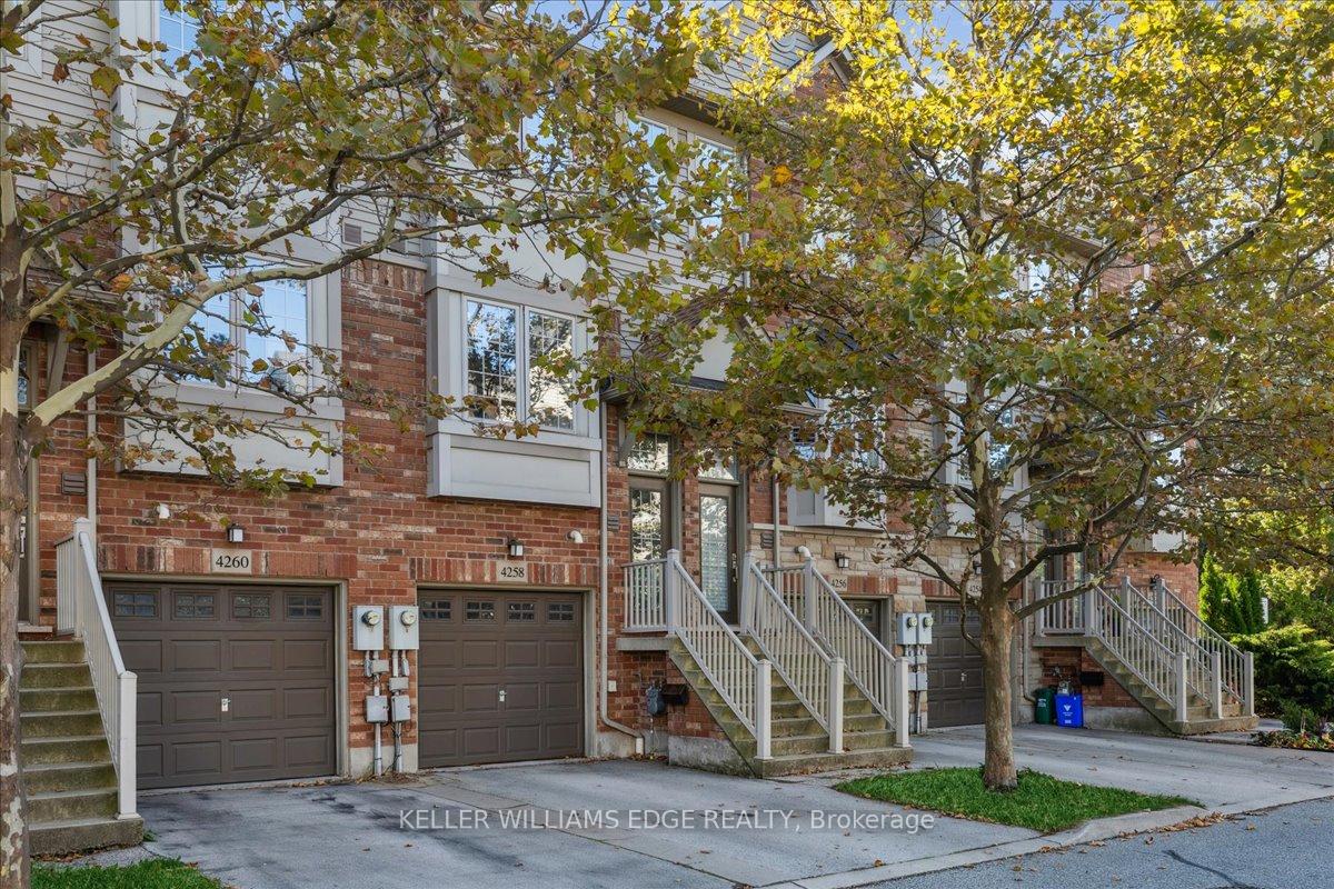 4258-ingram-common-burlington-ontario-w12457373