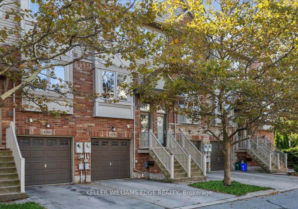 4258-ingram-common-burlington-ontario-w12457373