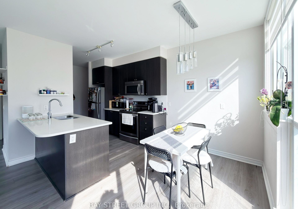 339-rathburn-road-w-mississauga-ontario-w12457412