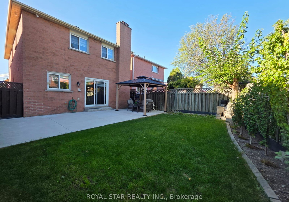 6-merganser-crescent-brampton-ontario-w12457678