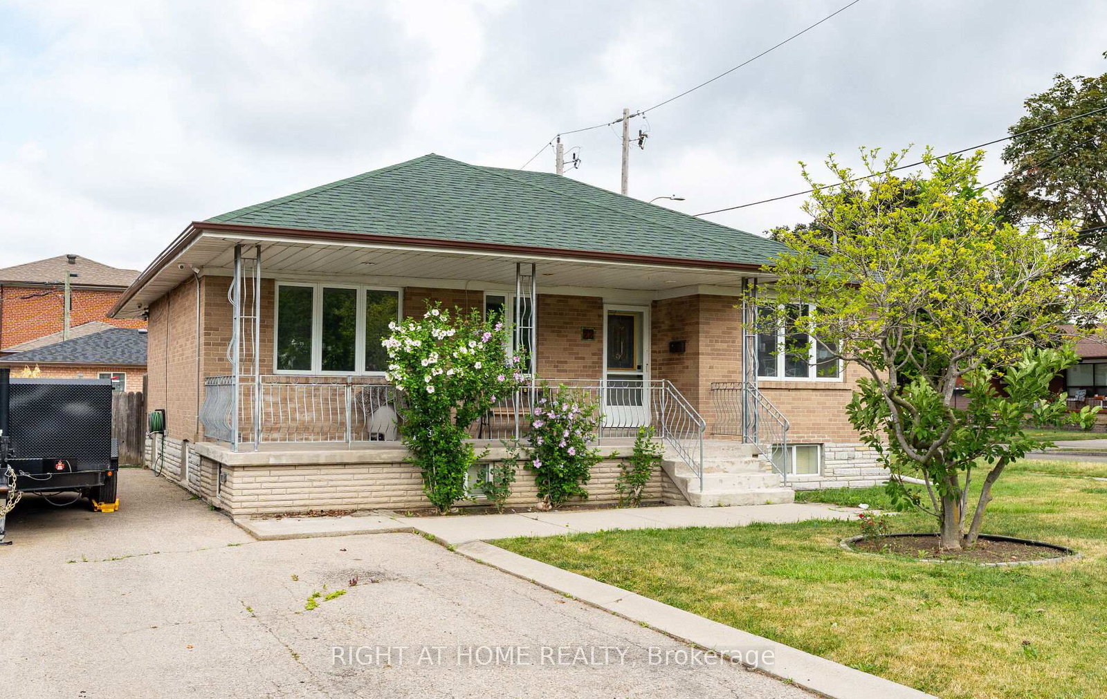 22-pleasant-home-boulevard-york-ontario-w12457875