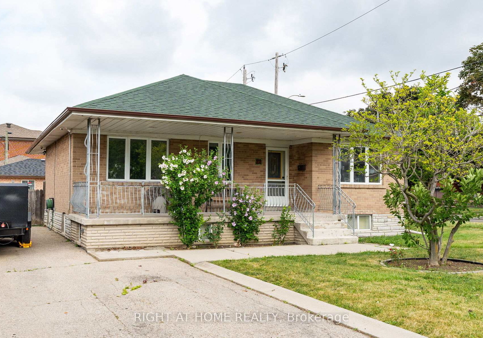 22-pleasant-home-boulevard-york-ontario-w12457875