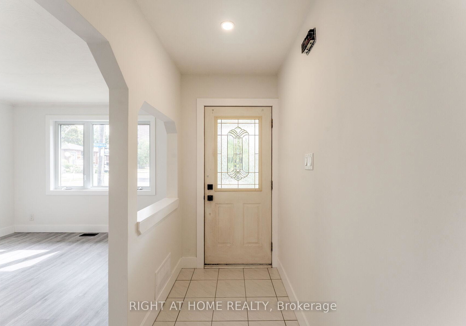 22-pleasant-home-boulevard-york-ontario-w12457875