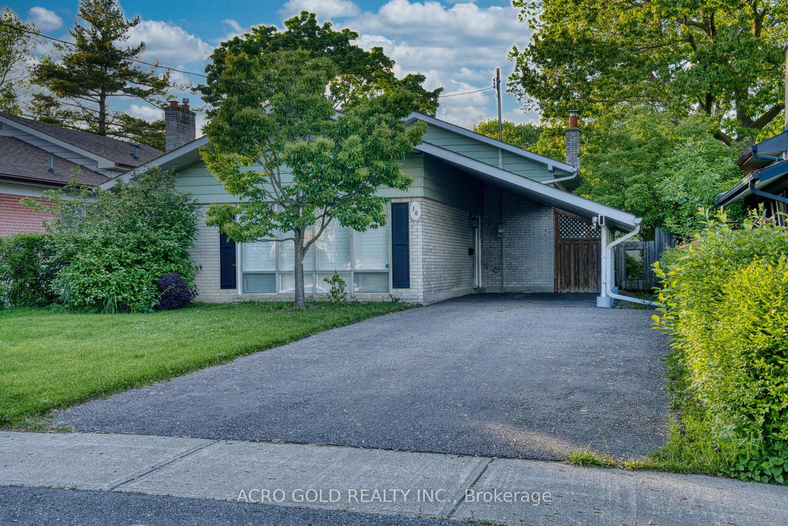 10-kennebec-crescent-etobicoke-ontario-w12457906