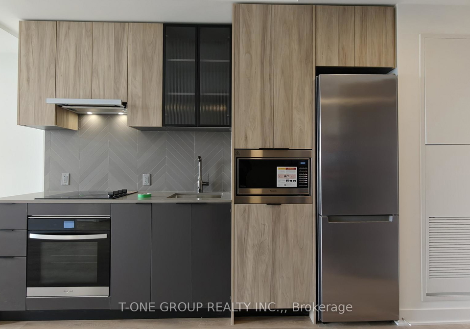 1037-the-queensway-etobicoke-ontario-w12457944