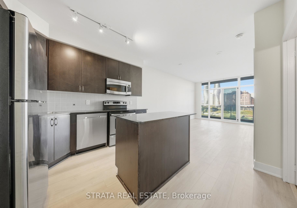 223-webb-drive-mississauga-ontario-w12458042