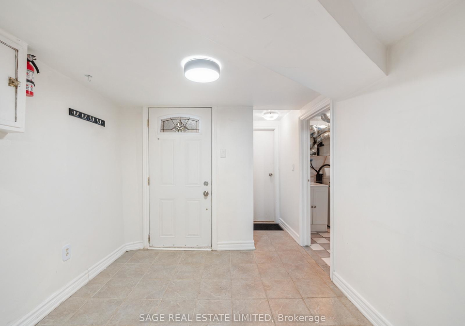 17-hugo-avenue-toronto-ontario-w12458113