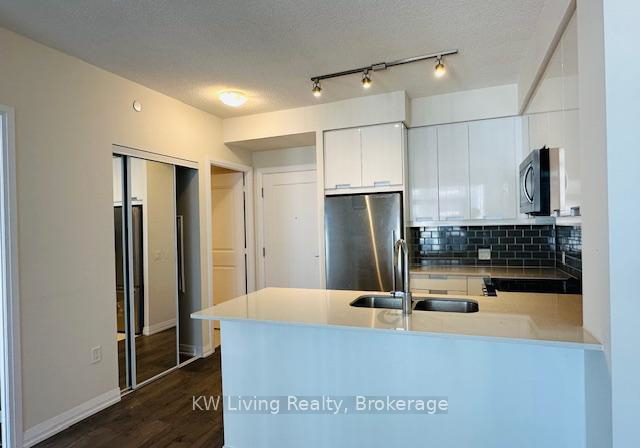 35-watergarden-drive-mississauga-ontario-w12458209