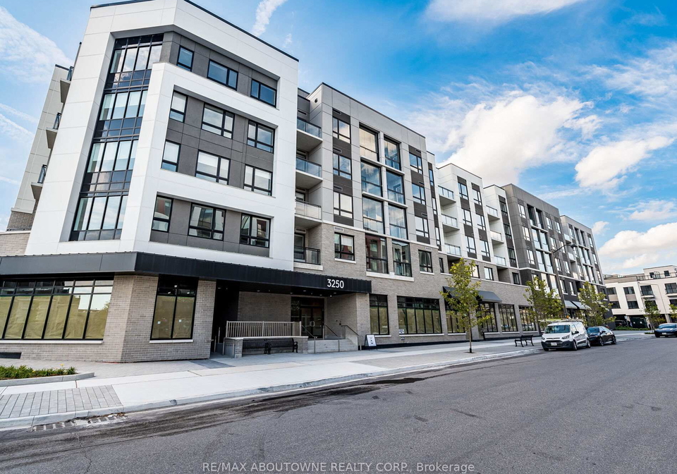3250-carding-mill-trail-oakville-ontario-w12458382