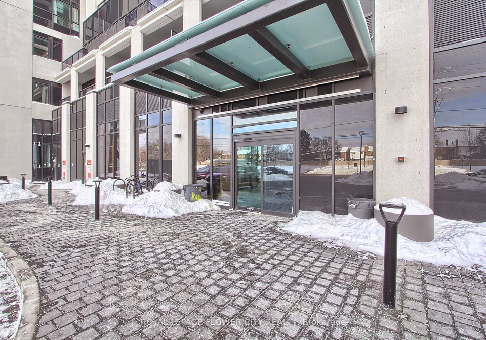 202-burnhamthorpe-road-e-mississauga-ontario-w12458396