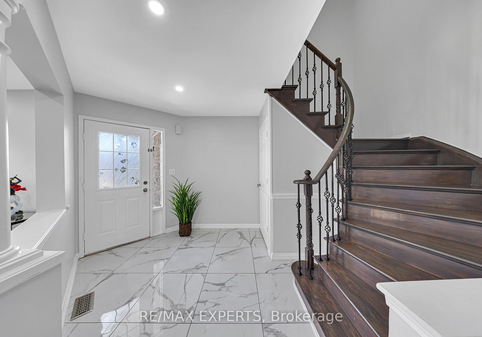 1103-blueheron-boulevard-mississauga-ontario-w12458464