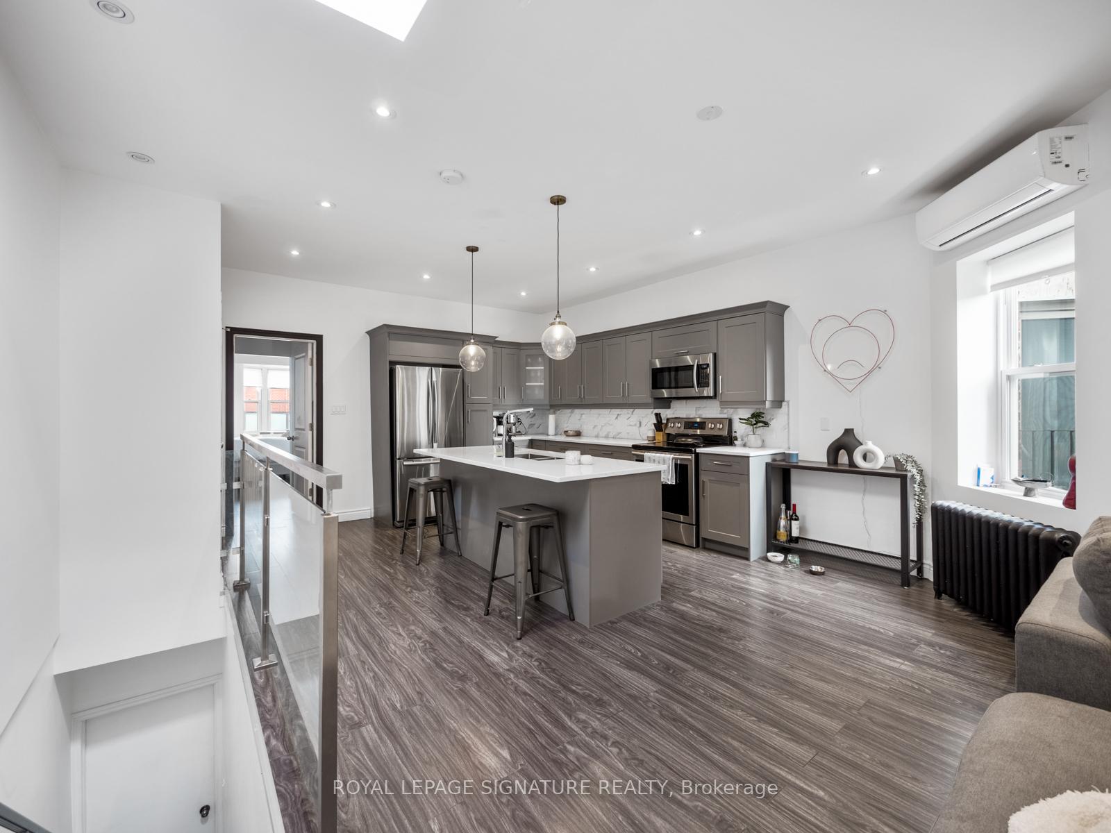 2243-dundas-street-w-toronto-ontario-w12458583