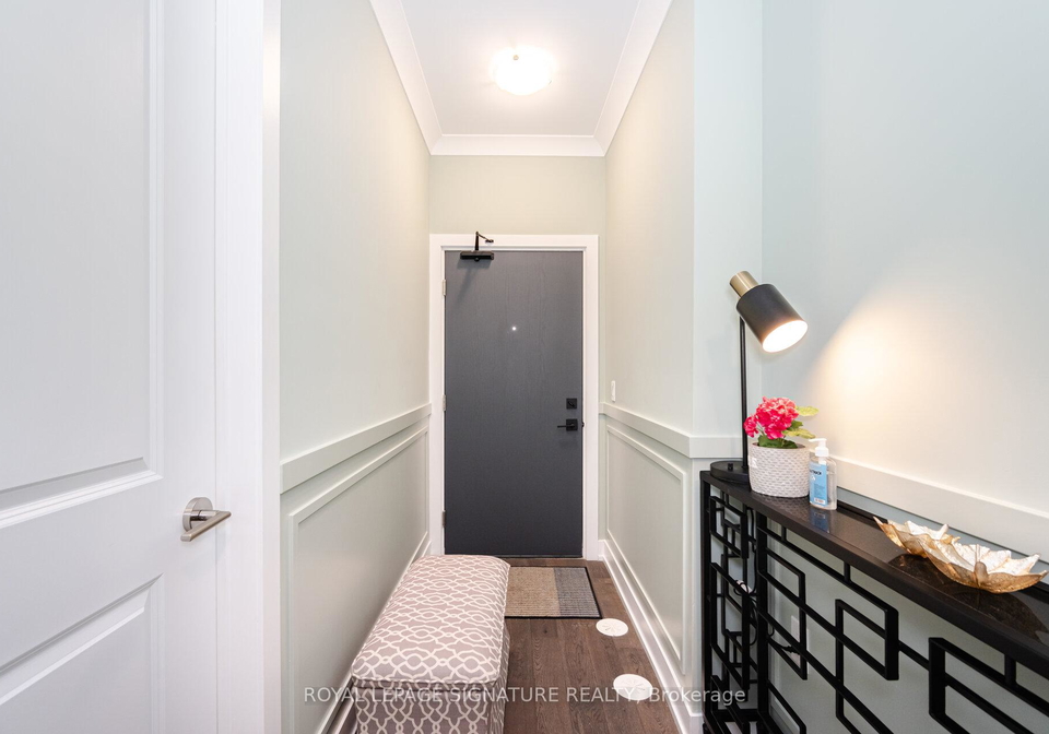 1085-douglas-mccurdy-common-mississauga-ontario-w12458600