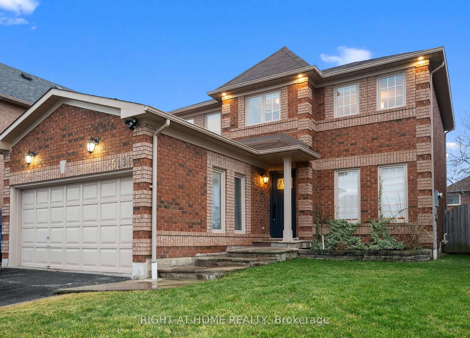 5136-castlefield-drive-mississauga-ontario-w12458622