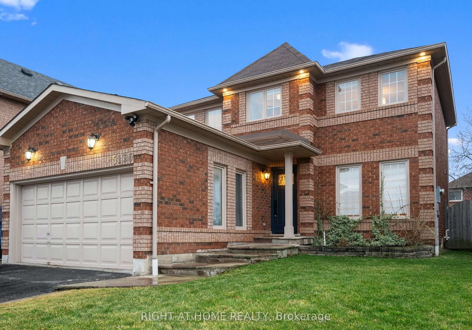 5136-castlefield-drive-mississauga-ontario-w12458622