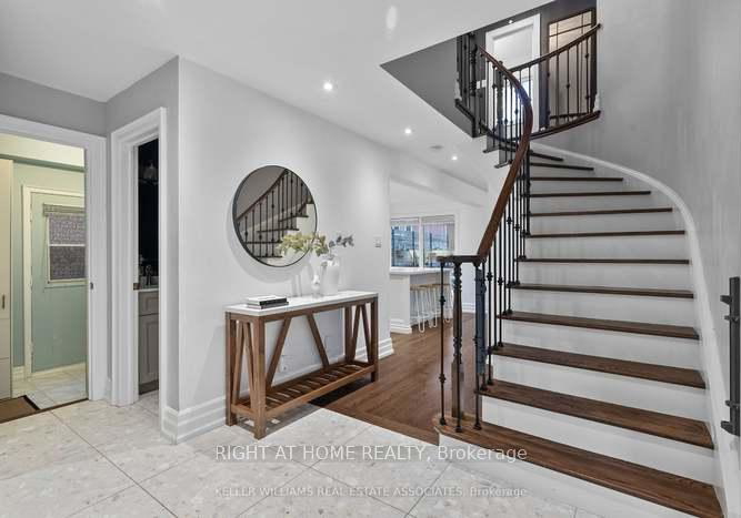 5136-castlefield-drive-mississauga-ontario-w12458622