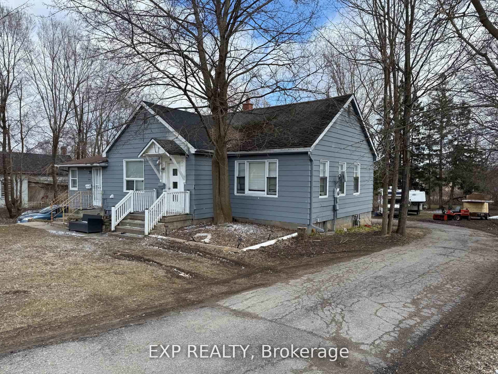 292-broadway-orangeville-ontario-w12458648