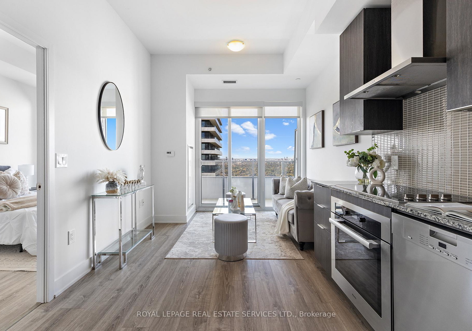 20-shore-breeze-drive-etobicoke-ontario-w12458755