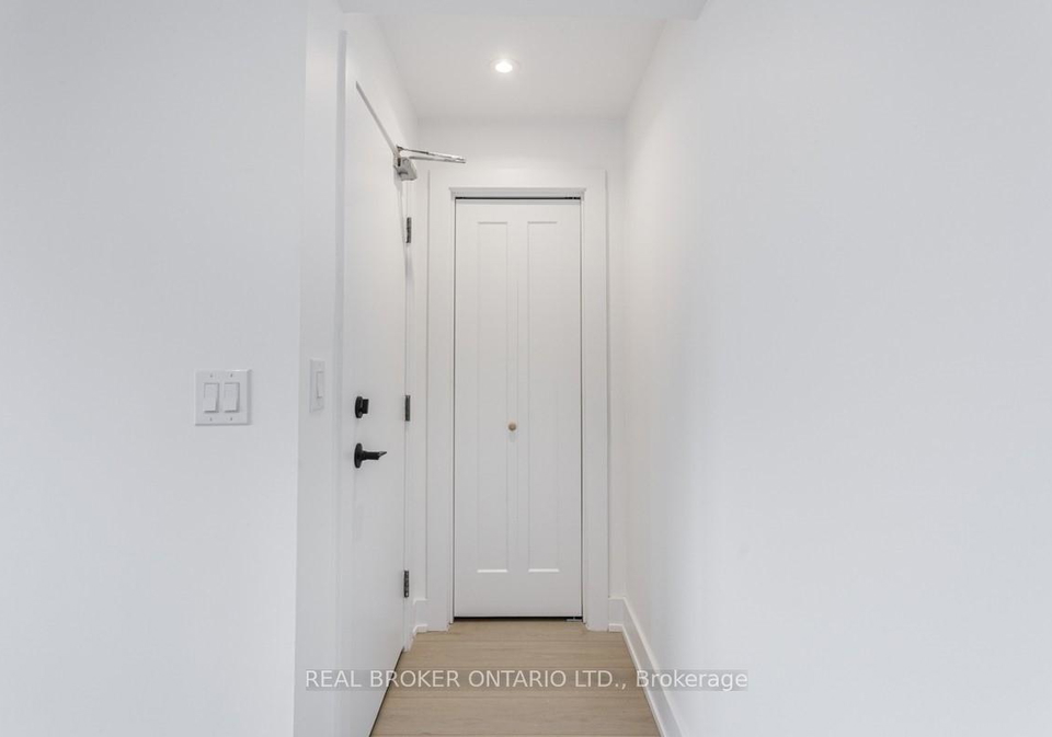 185-bowie-avenue-north-york-ontario-w12458779