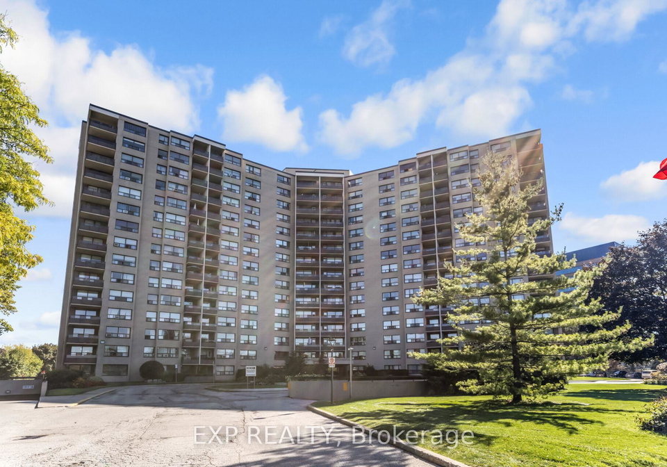 451-westmall-etobicoke-ontario-w12458810