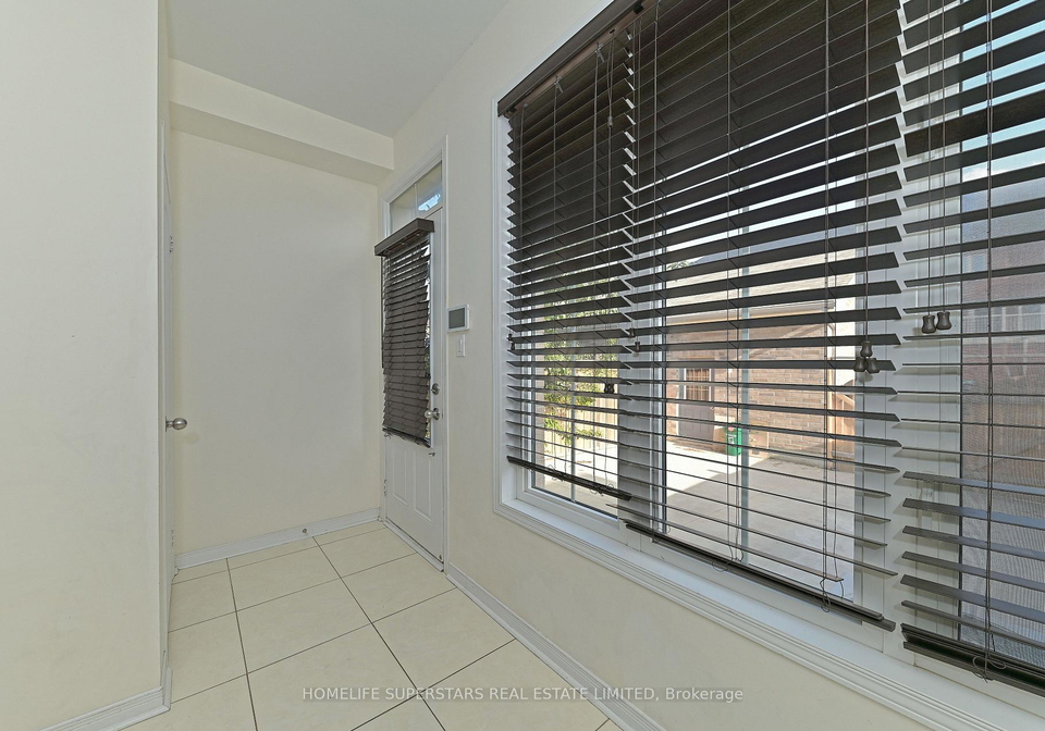 9-yellowknife-road-brampton-ontario-w12458938