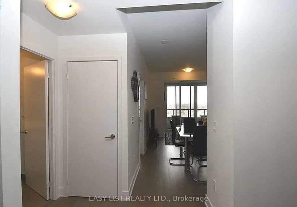 20-shore-breeze-drive-etobicoke-ontario-w12459026