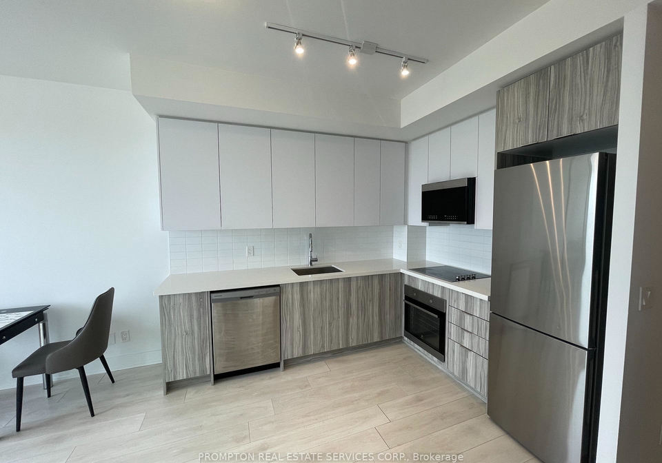 297-oak-walk-drive-oakville-ontario-w12459396