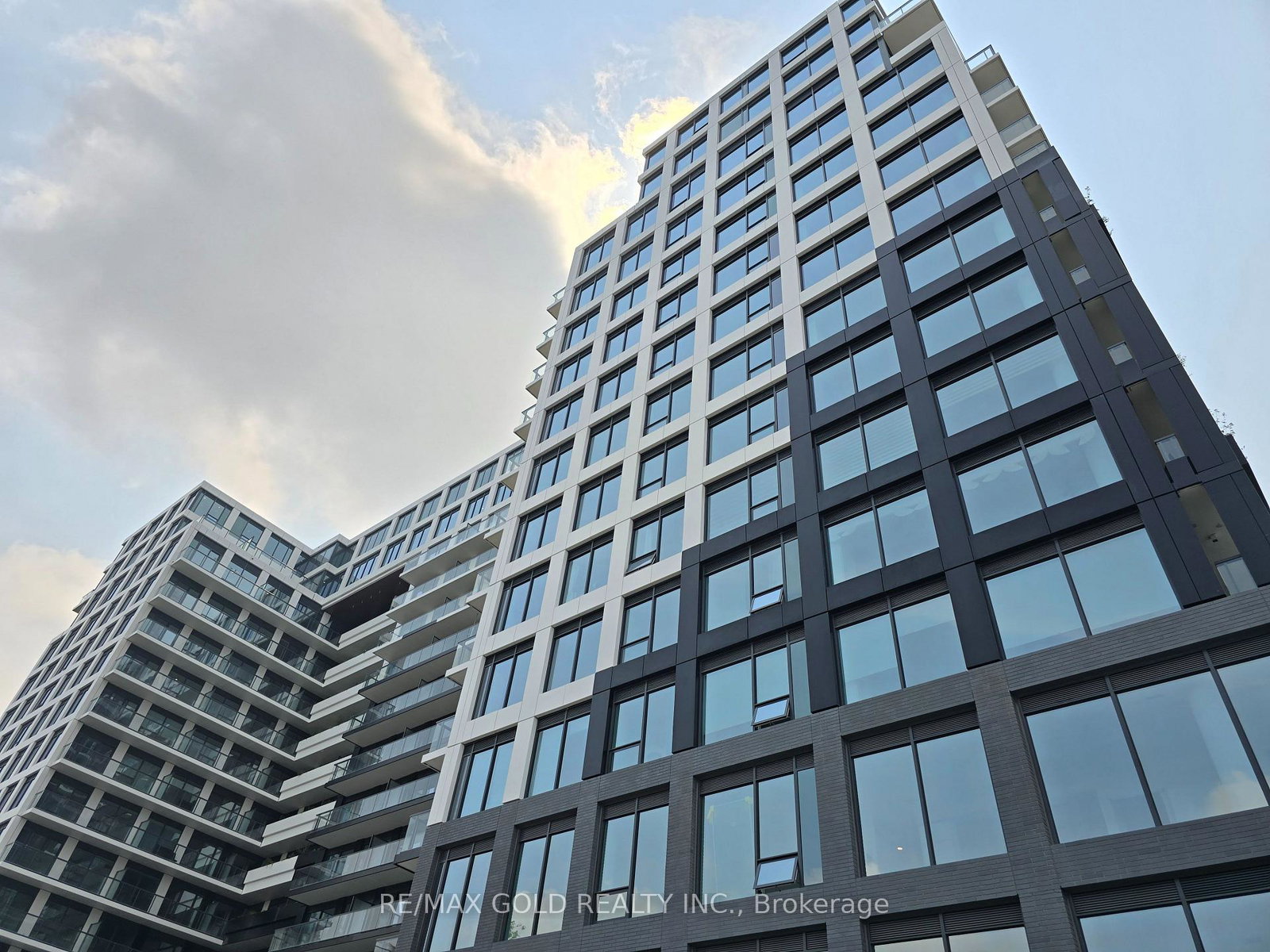 1100-sheppard-avenue-w-york-ontario-w12459652
