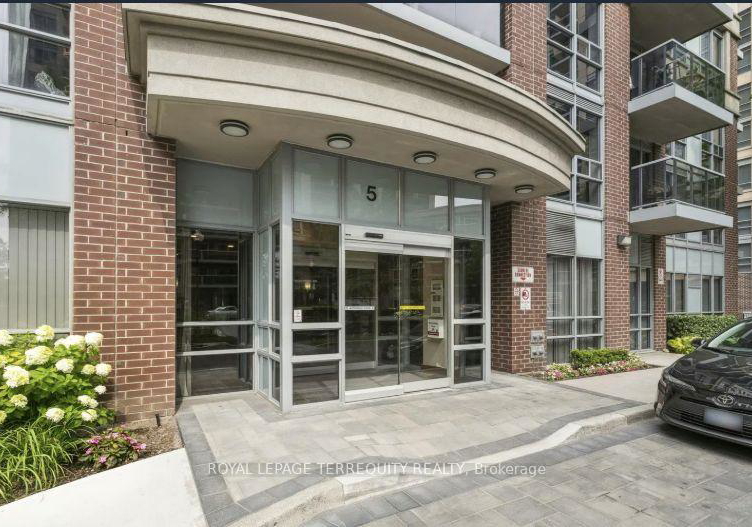 5-michael-power-place-etobicoke-ontario-w12459679