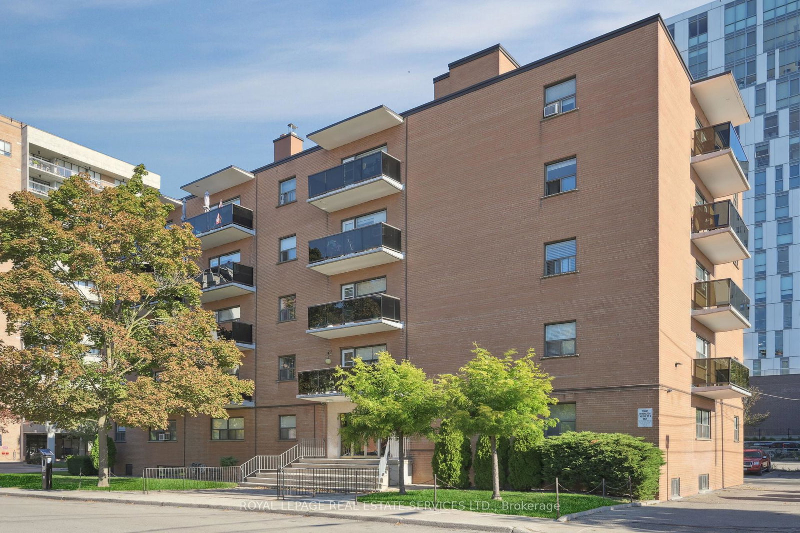 7-helene-street-n-mississauga-ontario-w12459806