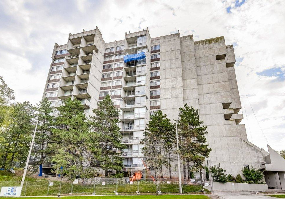 20-speers-road-oakville-ontario-w12459924