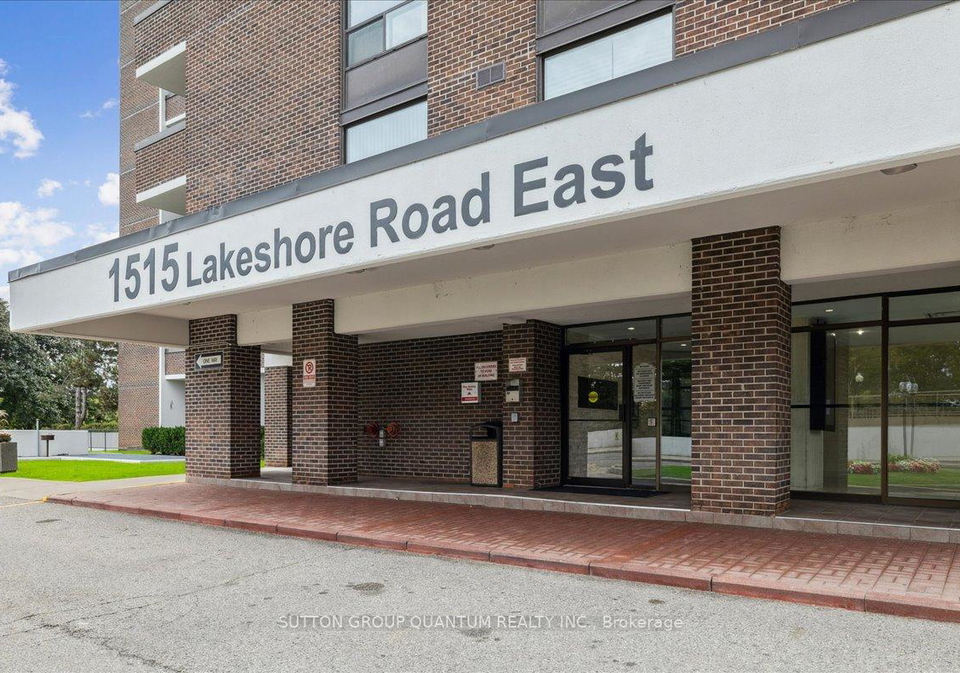 1515-lakeshore-road-e-mississauga-ontario-w12459941