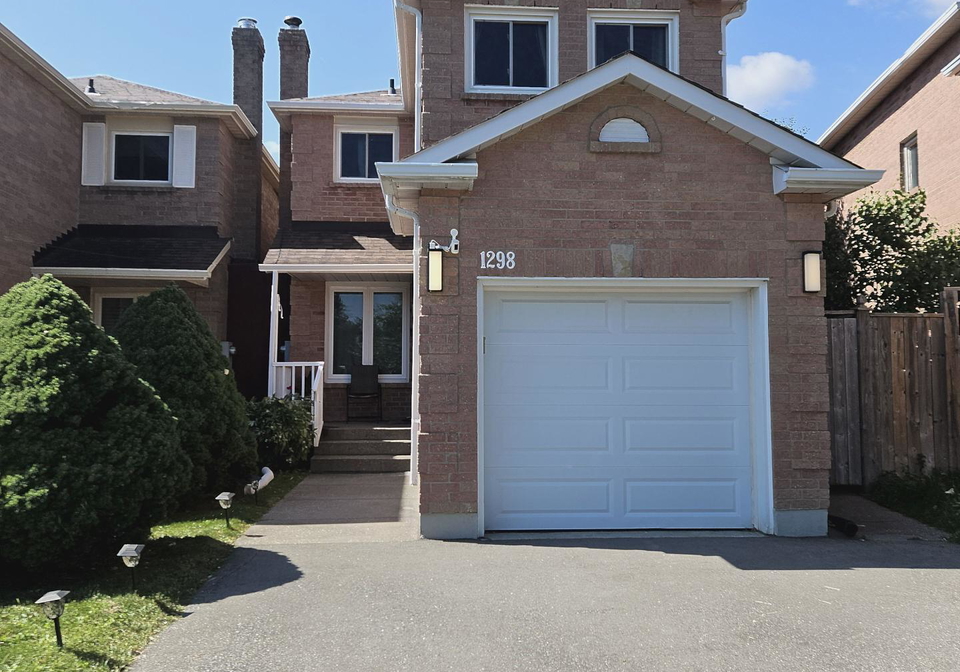 1298-valerie-crescent-oakville-ontario-w12460012
