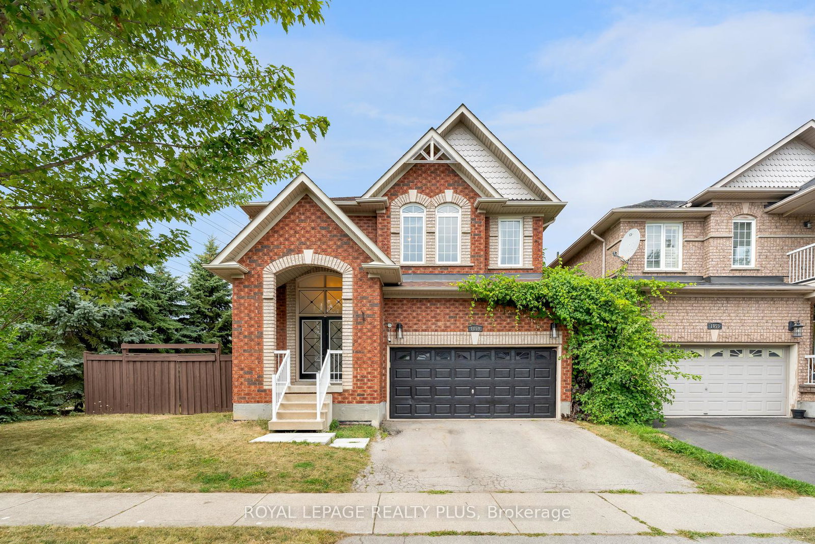 1059-mcclenahan-crescent-milton-ontario-w12460023