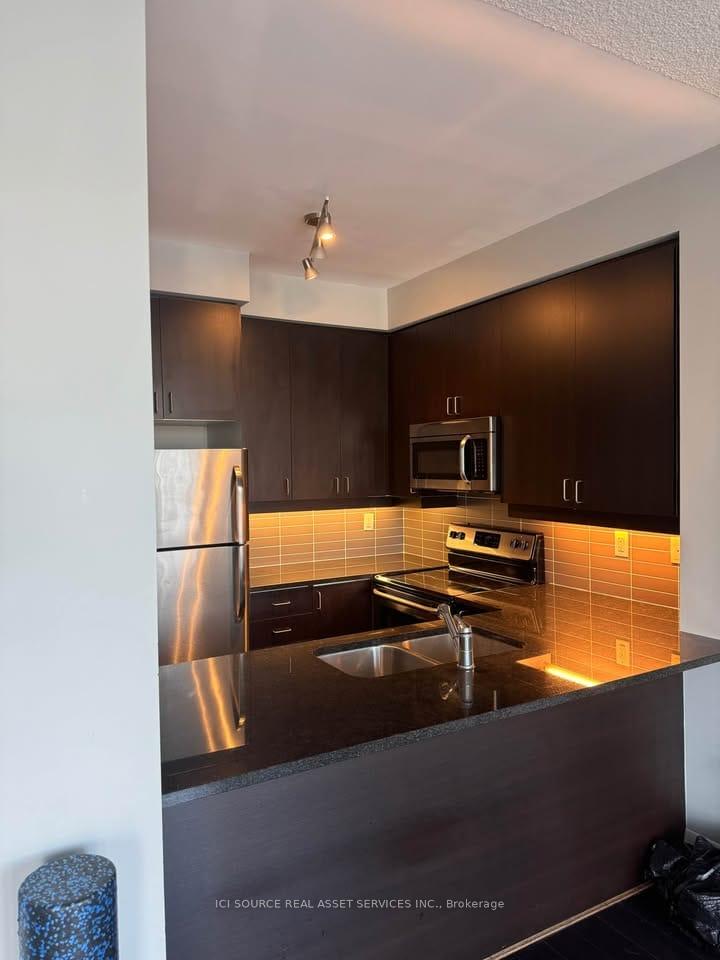 1185-the-queensway-etobicoke-ontario-w12460054