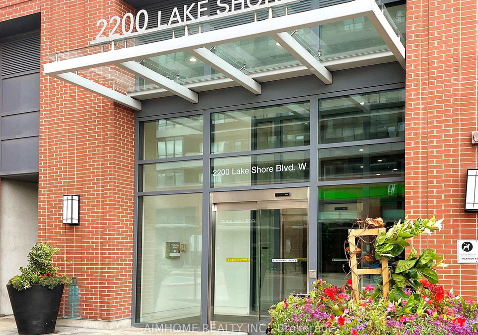 2200-lake-shore-boulevard-w-etobicoke-ontario-w12460095