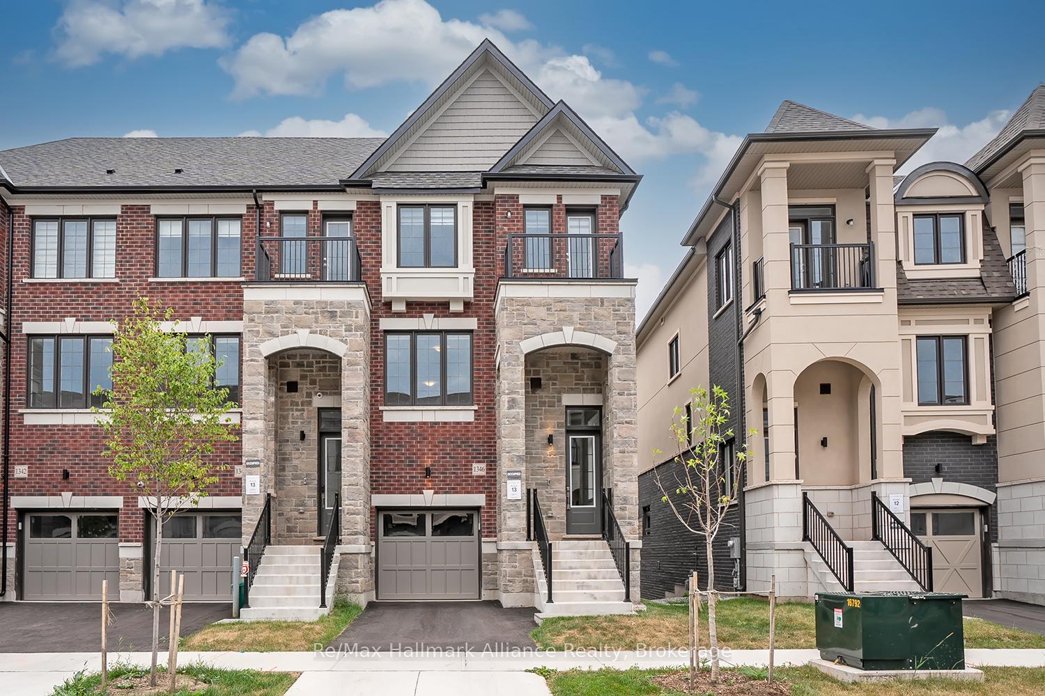 1346-kaniv-street-oakville-ontario-w12460098
