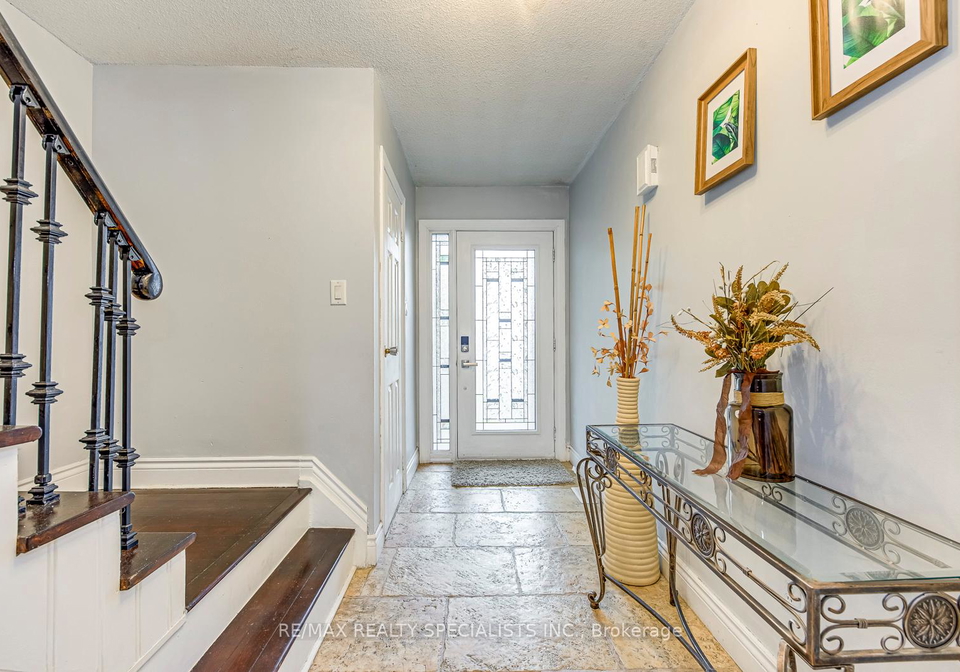 730-galloway-crescent-mississauga-ontario-w12460158
