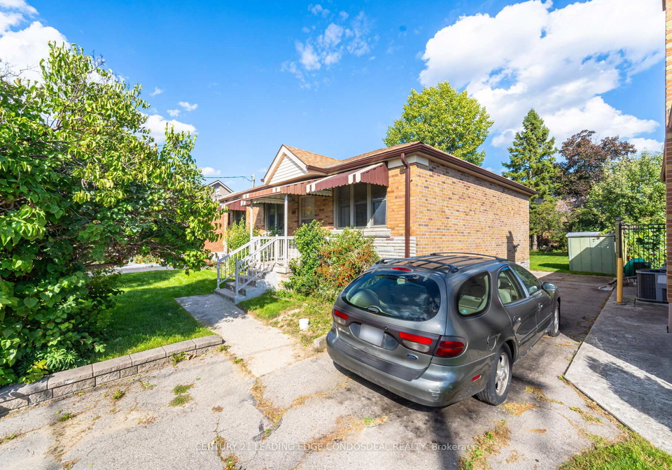 621-roding-street-york-ontario-w12460285