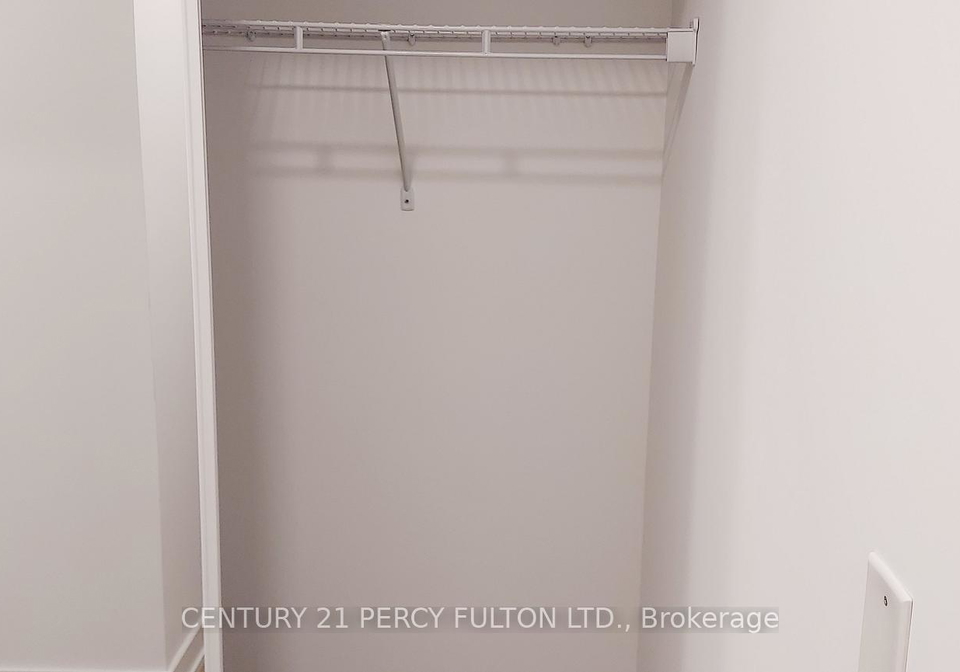 395-square-one-drive-mississauga-ontario-w12460311