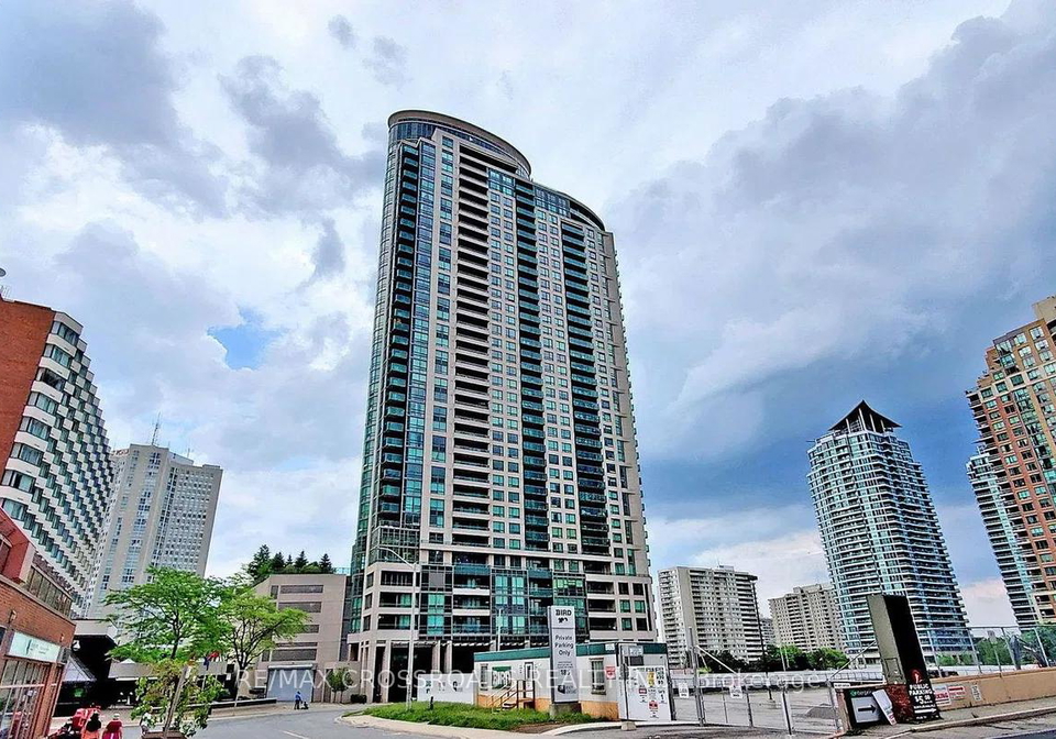 208-enfield-place-mississauga-ontario-w12460315
