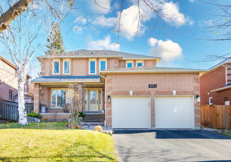 1074-bradbury-chase-mississauga-ontario-w12460346