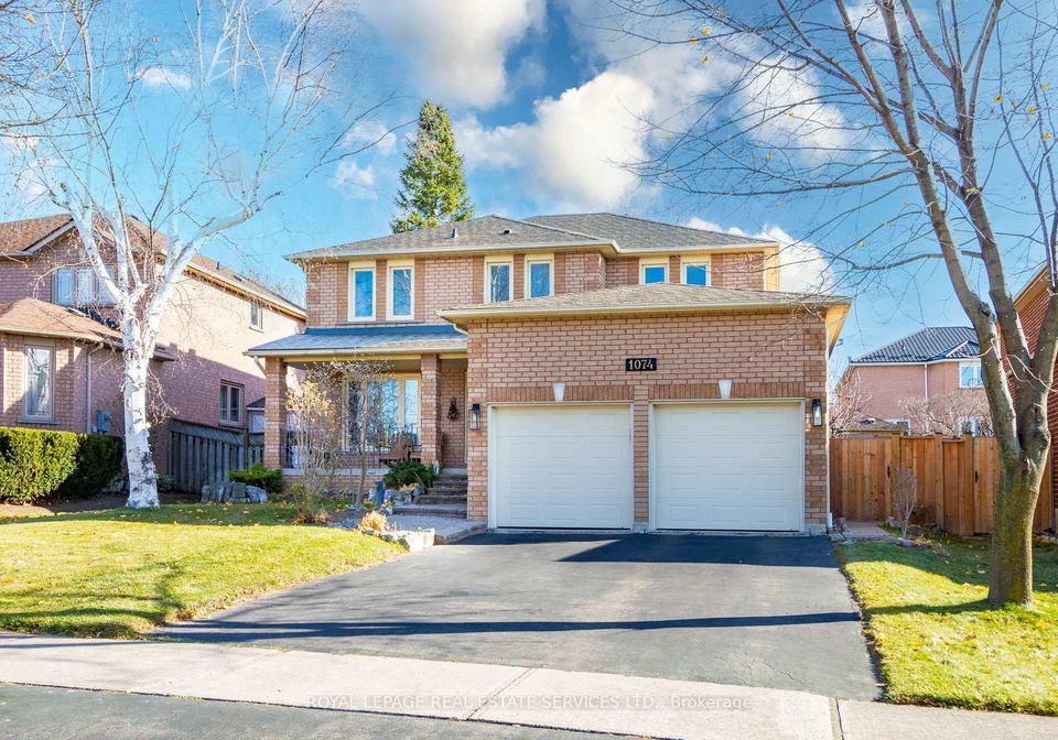 1074-bradbury-chase-mississauga-ontario-w12460346