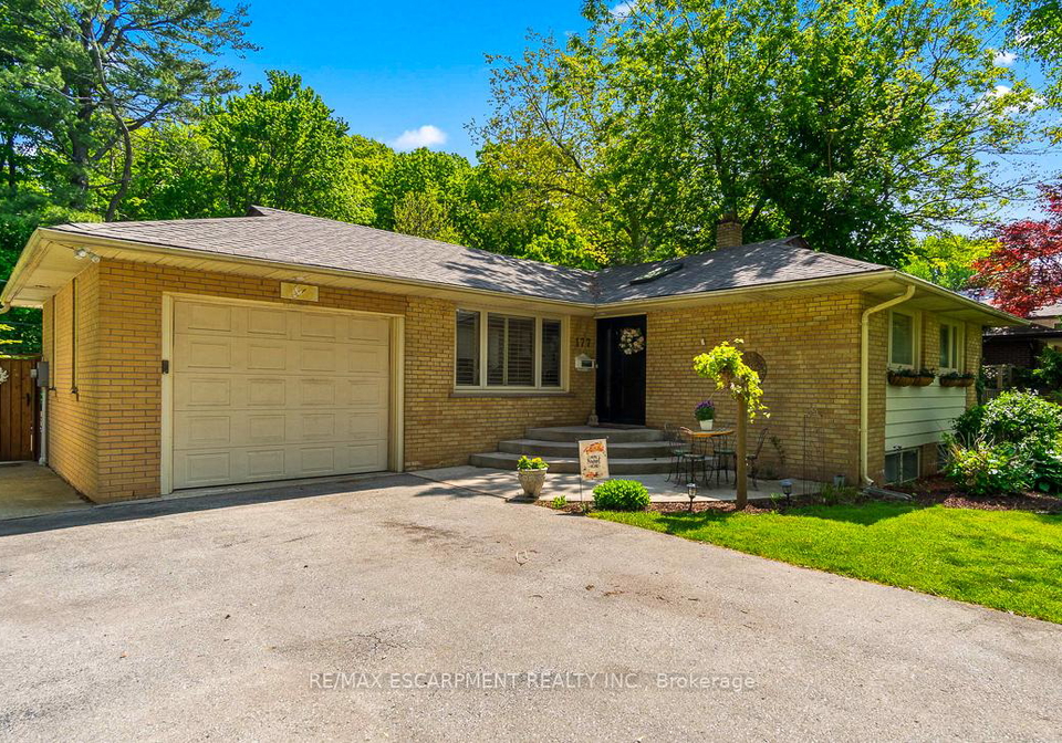 177-woodhaven-park-drive-oakville-ontario-w12460357