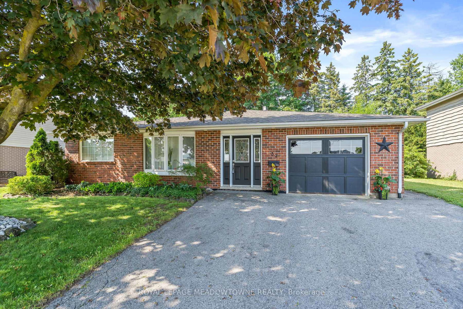 32-joycelyn-crescent-halton-hills-ontario-w12460400