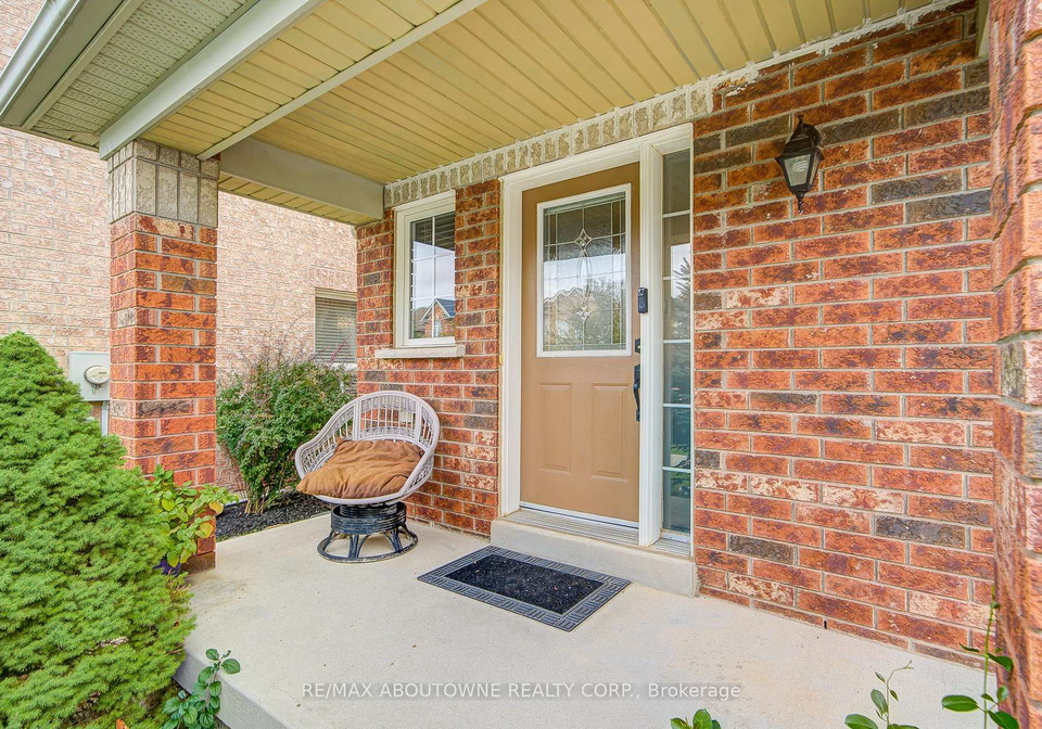 5868-blue-spruce-avenue-burlington-ontario-w12460534