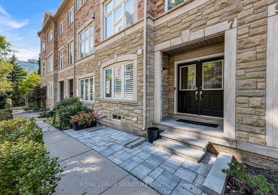 7-chimes-lane-etobicoke-ontario-w12460698