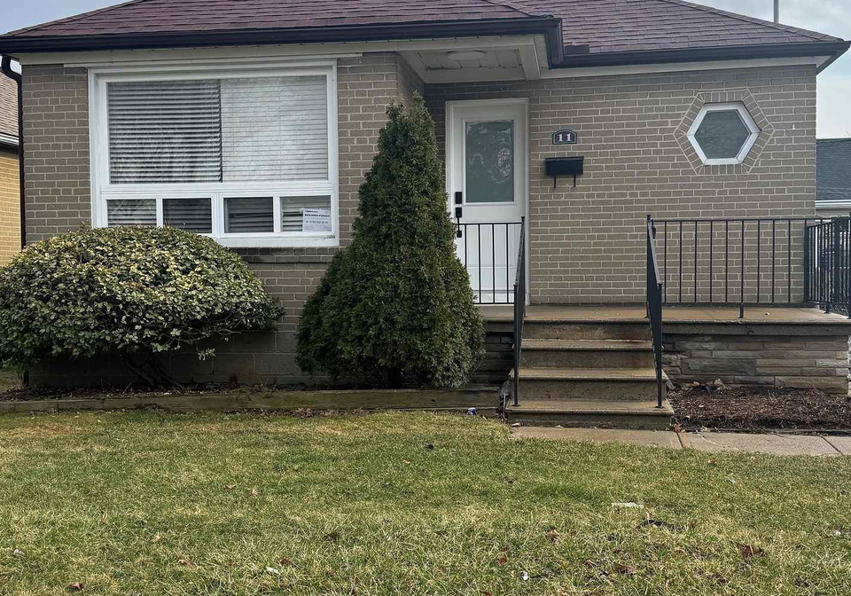 11-densmore-avenue-etobicoke-ontario-w12460822